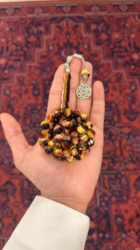بكلايت - عين النمر