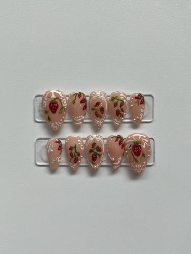 فراوله لطيفة - Berry Cute
