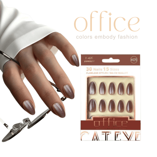 أظافر صالون بتأثير عين القطة