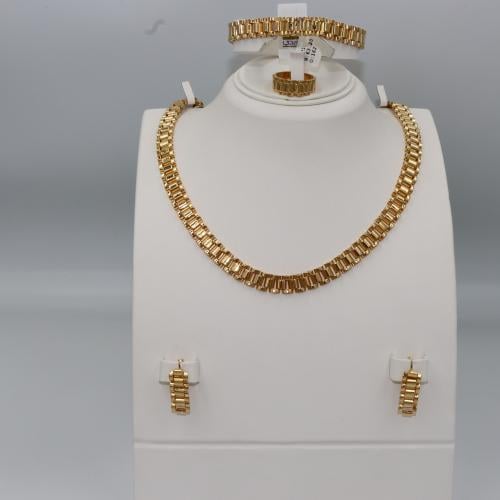 طقم ذهب عيار 21