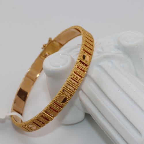 اسوارة ذهب عيار 21 بتصميم ايطالي عصري