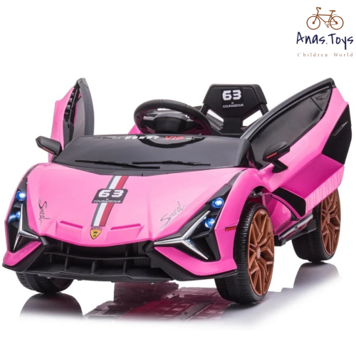 سيارة فيراري رياضية وردي