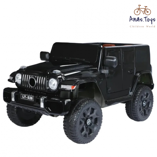 سيارة مرسيدس جي كلاس اسود