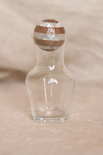 Carrafe glass with sadaf ball