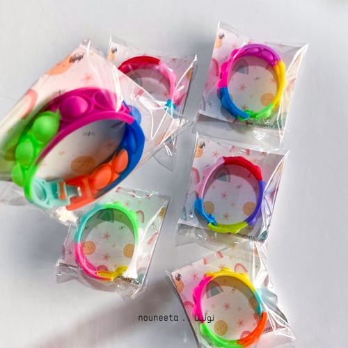 توزيعات سوار بوب للاطفال - ذكرى البيعة 9