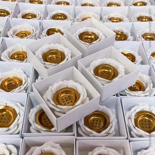 بوكس مبخره بثيم روز أزرق