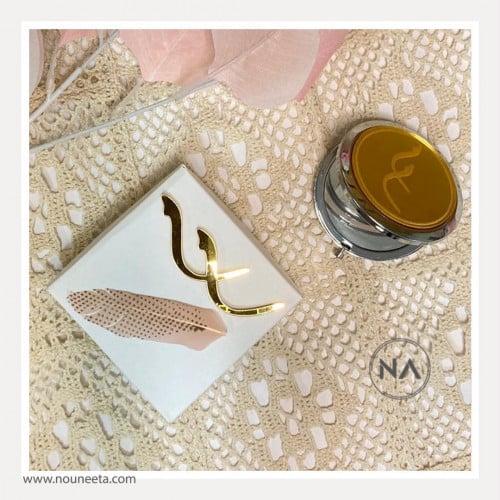 بوكس مرايا أكريلك ذهبي مع ريش وردي أنيق ( 12 قطعة...