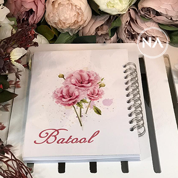 دفتر زهرة الربيع احمر