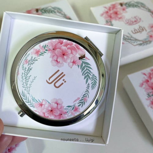 بوكس مرايا بثيم زهرة الساكورا والاغصان