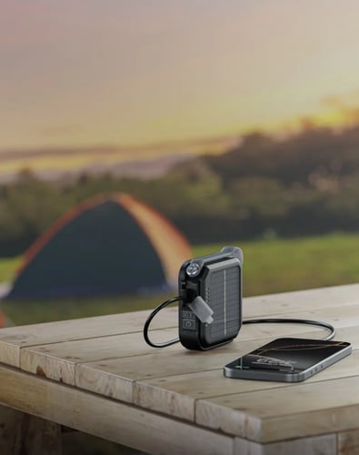 مصباح ليد محمول يعمل بالطاقة الشمسية مع باور بانك...