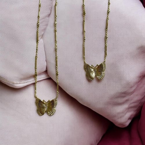 سلسال فراشة مطلي بذهب ١٤