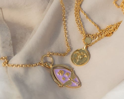 سلسال برج الحمل مطلي بالذهب