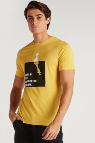 تي شيرت شطرنجي