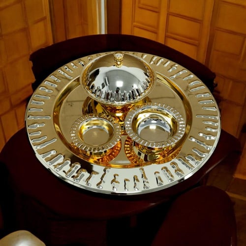 أطقم تمريات ملكية