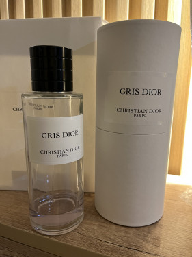 جريس مع علبته والكيس -15 مل