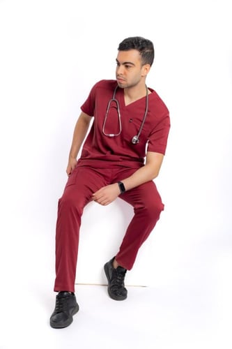 سكراب طبي عنابي | لانا كلاسيك - للجنسين