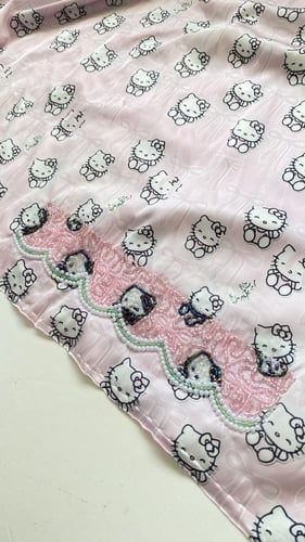مخور هيلو كيتي للبنات (٣ سنوات - ١١ سنة) حرير ايطا...
