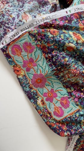 مخور قطن ليبرتي لندن ذهب تطريز سلسلة مع شيلة سادة