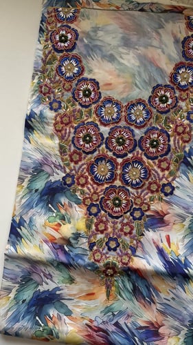 مخور حرير ايطالي شغل يد 3D فصوص ولولو