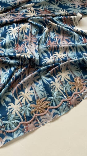 مخور النخلة حرير ايطالي شغل يد خرز ولولو