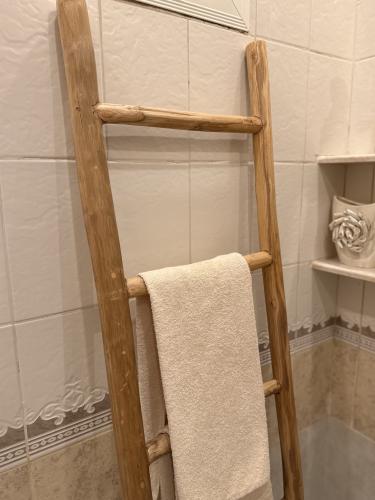 Made of teak wood
