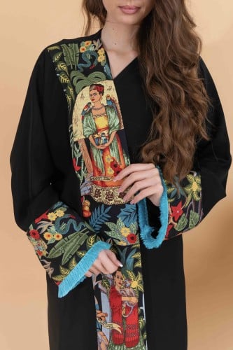 فريدة كاهلو أسود