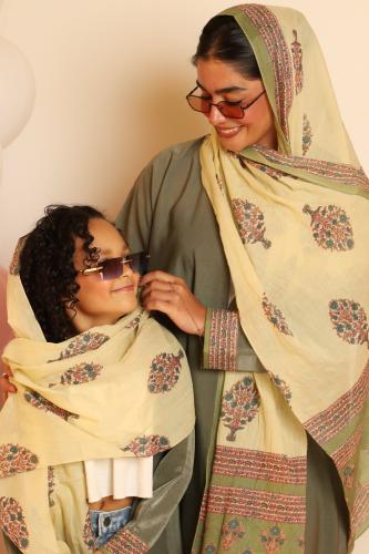 وشاح ( صغار)