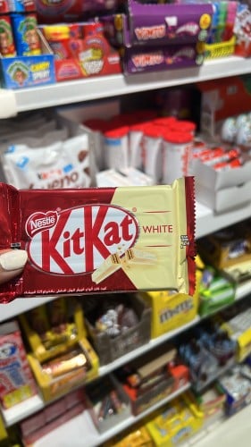 كيت كات وايت شوكلت