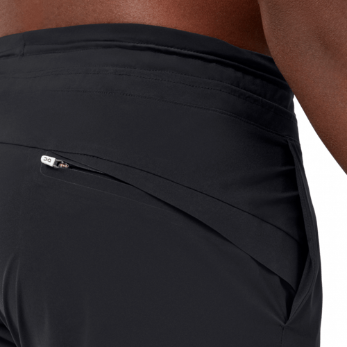 أون رننج هايبرد شورت رجالي لون أسود