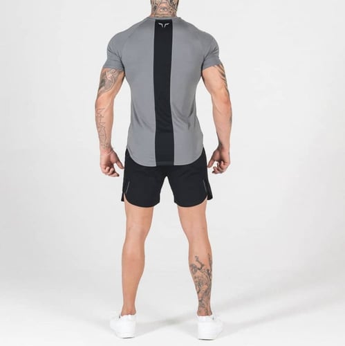 تي شيرت رياضي "ستيتمينت" من سكوات وولف