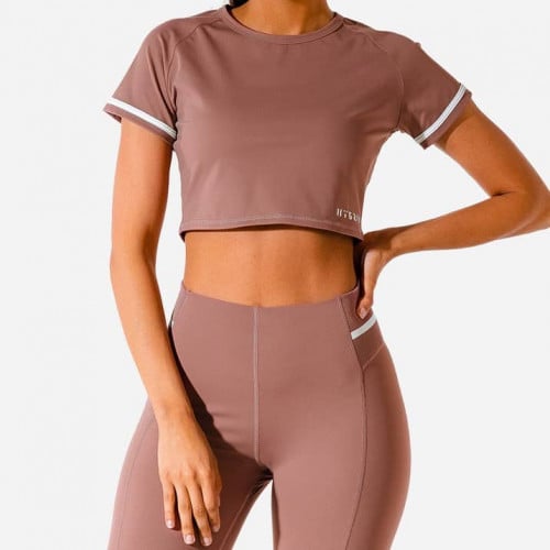 كنزة رياضية هايبرد قصيرة للنساء من سكوات وولف