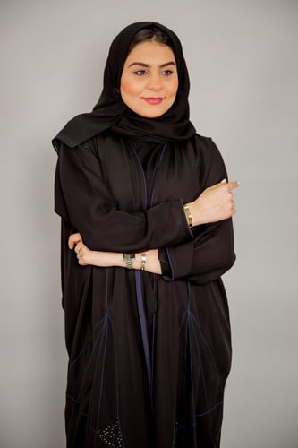 عبايه كريستال على الجوانب