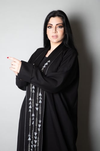 عبايه كريب الاناقه شك