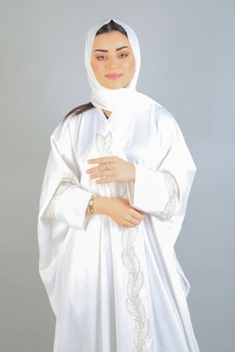 عبايه شك ملون