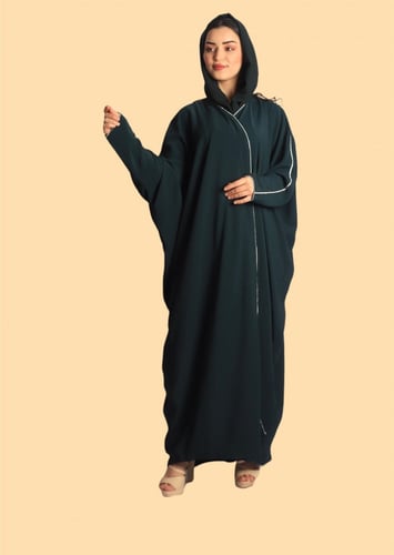 عباية زيتي لمسة حرير بتصميم على الأكتاف