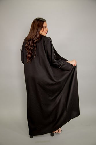 عبايه كريب كتان