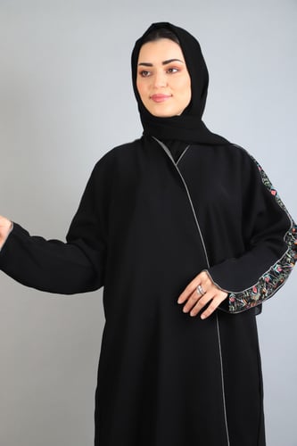 عبايه انترنت مطرز