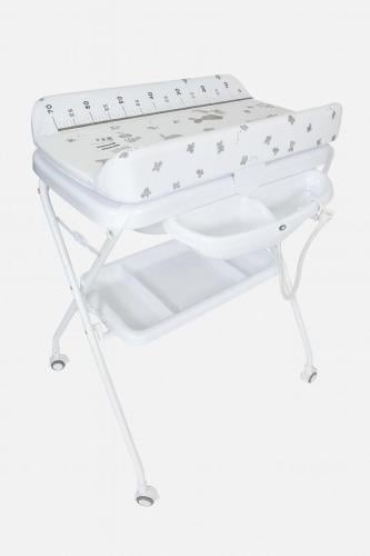 طاولة الغيار والاستحمام