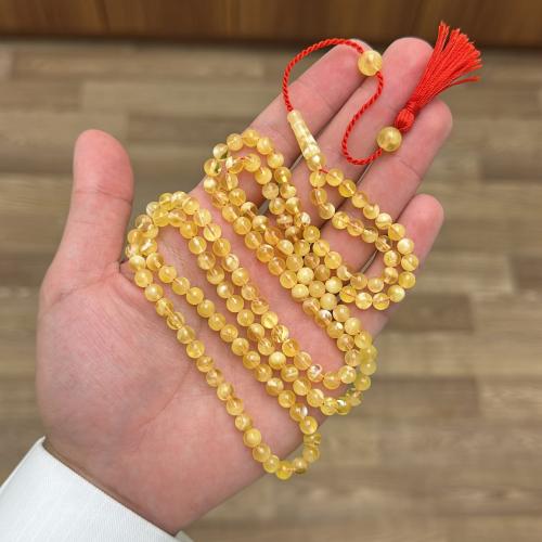 كهرمان نمنم