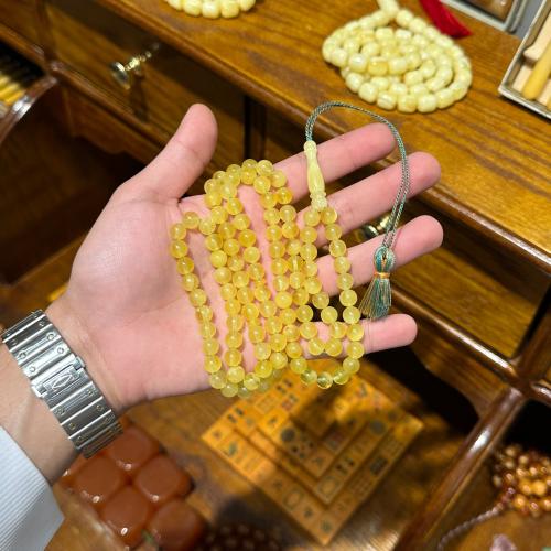 كهرمان طبيعي