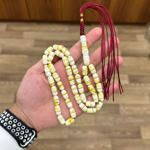 مستكة شبيه الكهرمان