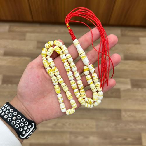 مستكة شبيه الكهرمان