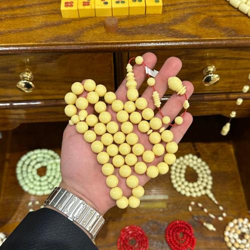 ضومنة كريمي غامق جديد تمليكة