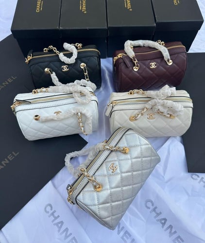 حقيبة يد من شانيل