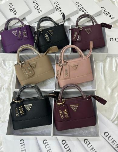 شنطة جيس الانيقة