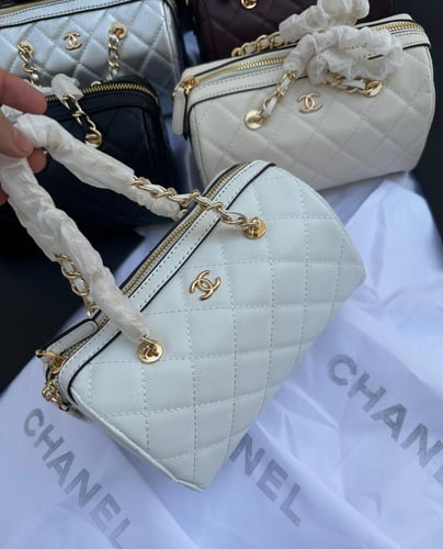 حقيبة يد من شانيل