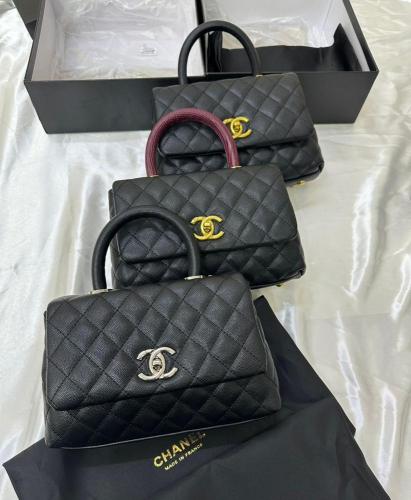 حقيبة شانيل مربعة