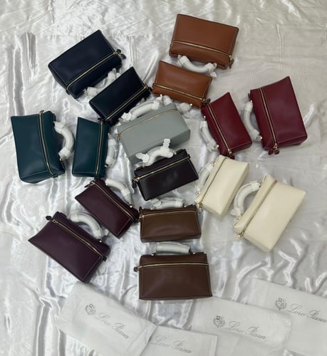 شنطة نسائية كلاسيك