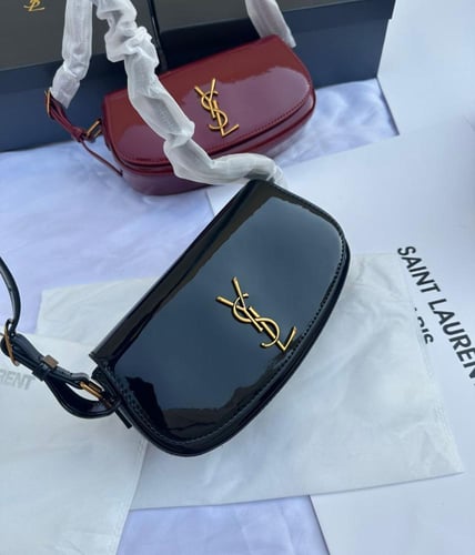 شنطة سان لوران جلد فاخر بتصميم عصري