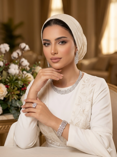طقم فاخر فضي